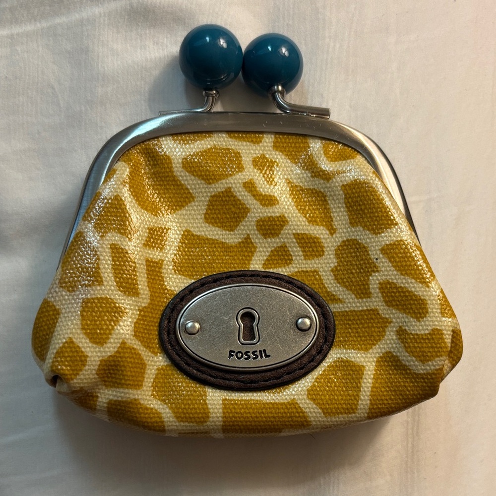 Fossil Women’s Key-Per Kisslock Animal Print Coin Purse